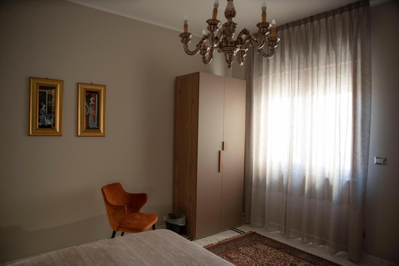 Come A Casa Panoramico E Centralissimo Daire Canicattì Dış mekan fotoğraf