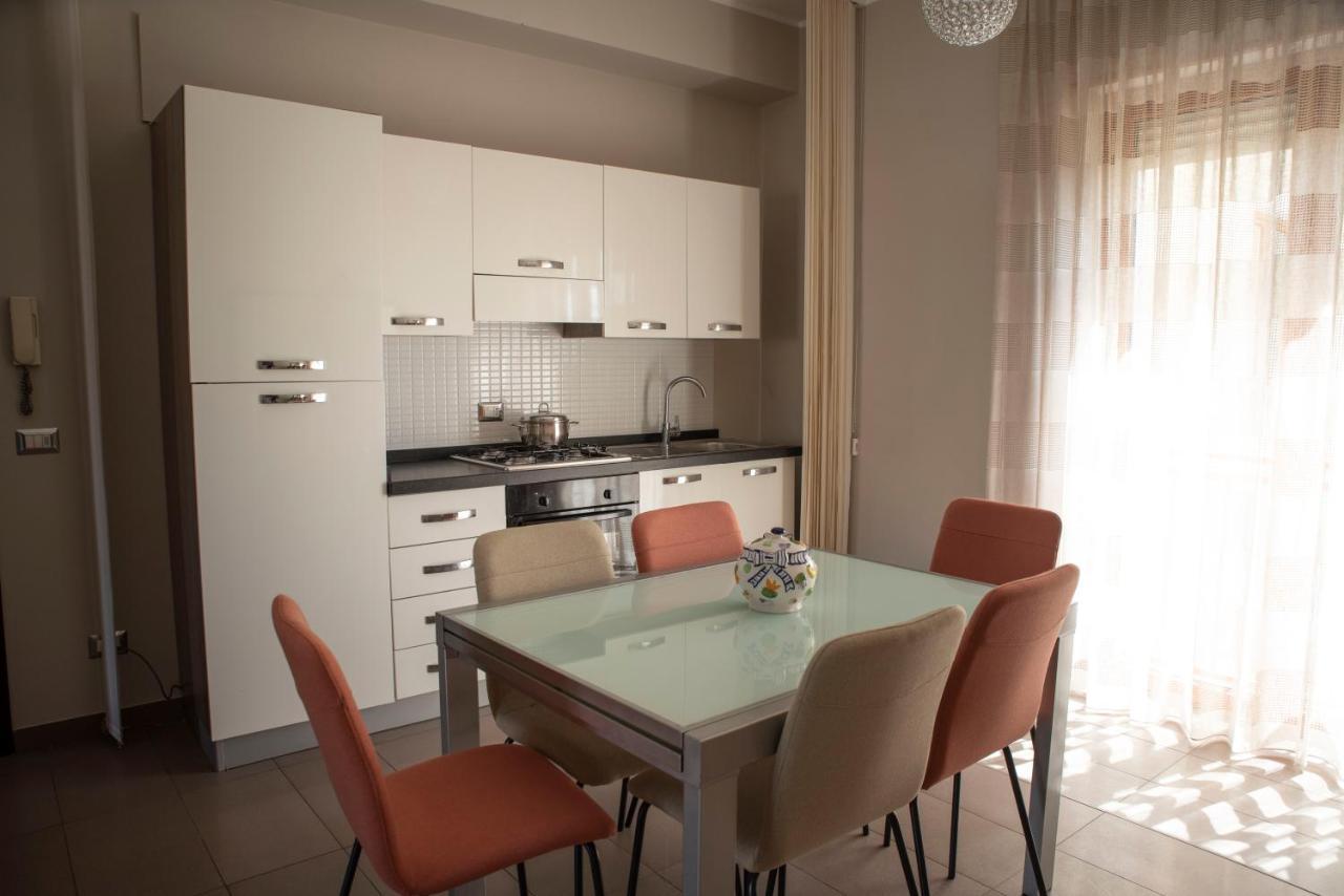 Come A Casa Panoramico E Centralissimo Daire Canicattì Dış mekan fotoğraf