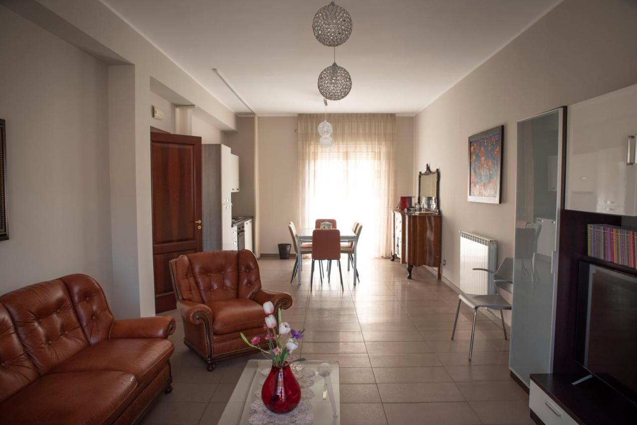 Come A Casa Panoramico E Centralissimo Daire Canicattì Dış mekan fotoğraf